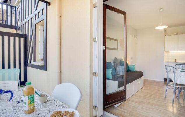 Fleur Marine - Photo 2