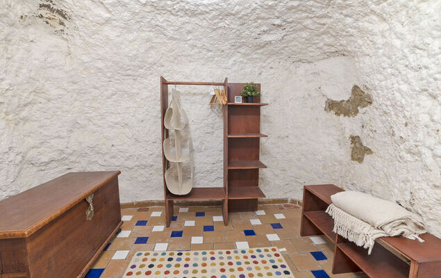 Cueva de Lindaraja - Photo 23